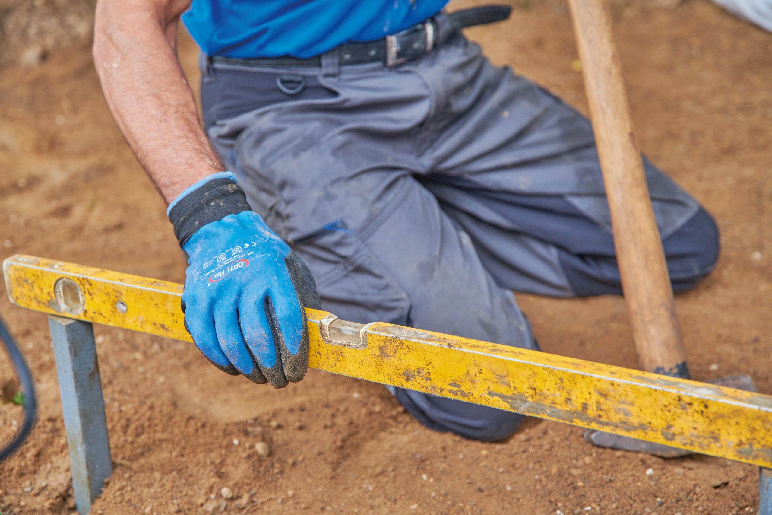 travaux sur chantier de bassin